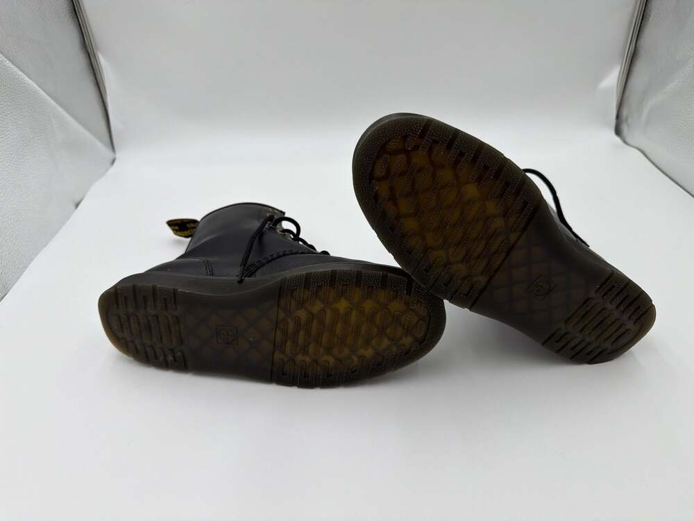 Dr. Martens Zavala Black Leather Lace-Up Boots Mens 9 Womens 10 EU 42 - Picture 12 of 12